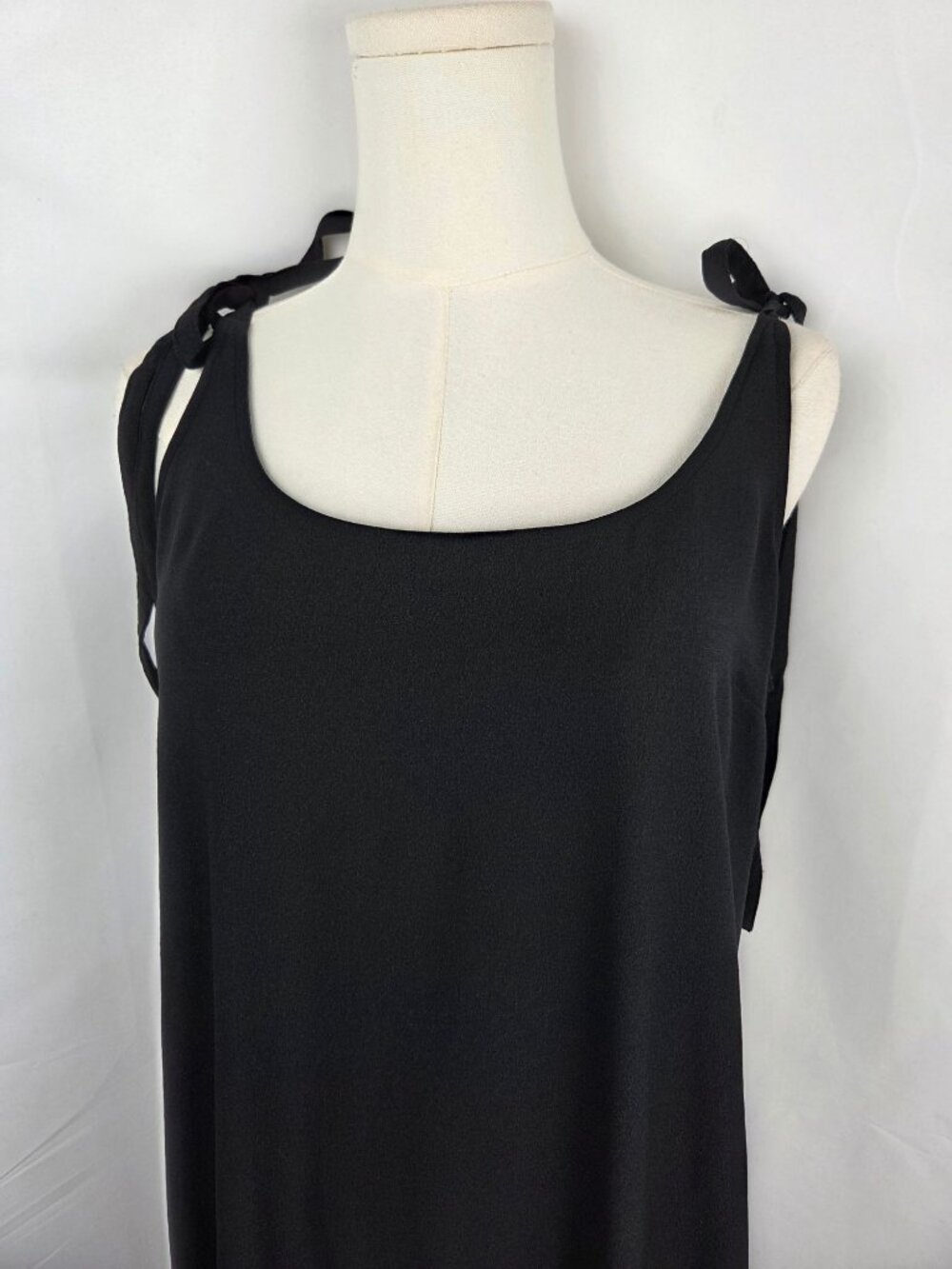 Lulus Salt Water Breeze Tie-Strap Maxi Dress Size M Scoop Neckline Black EUC - Picture 5 of 13